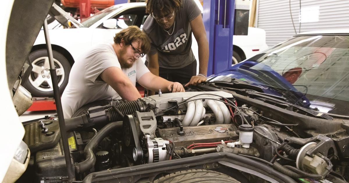 Craven CC’s Career & College Promise Program Gives High Schoolers a Head Start